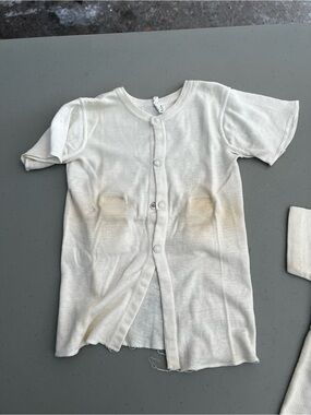 Vintage Kids White Short Sleeve Button Front Shirt stain on front